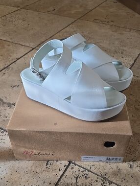 Matisse White Platform RUNAWAY Slingback Sandal